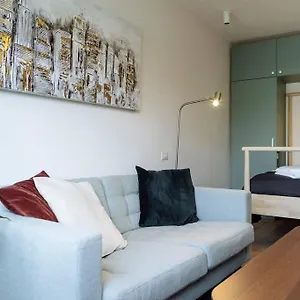  Apartament Sunny Modern - Cismigiu Park & Old Town România